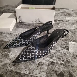 A New Day Gigi Embellished Low Kitten Heels . 7.5